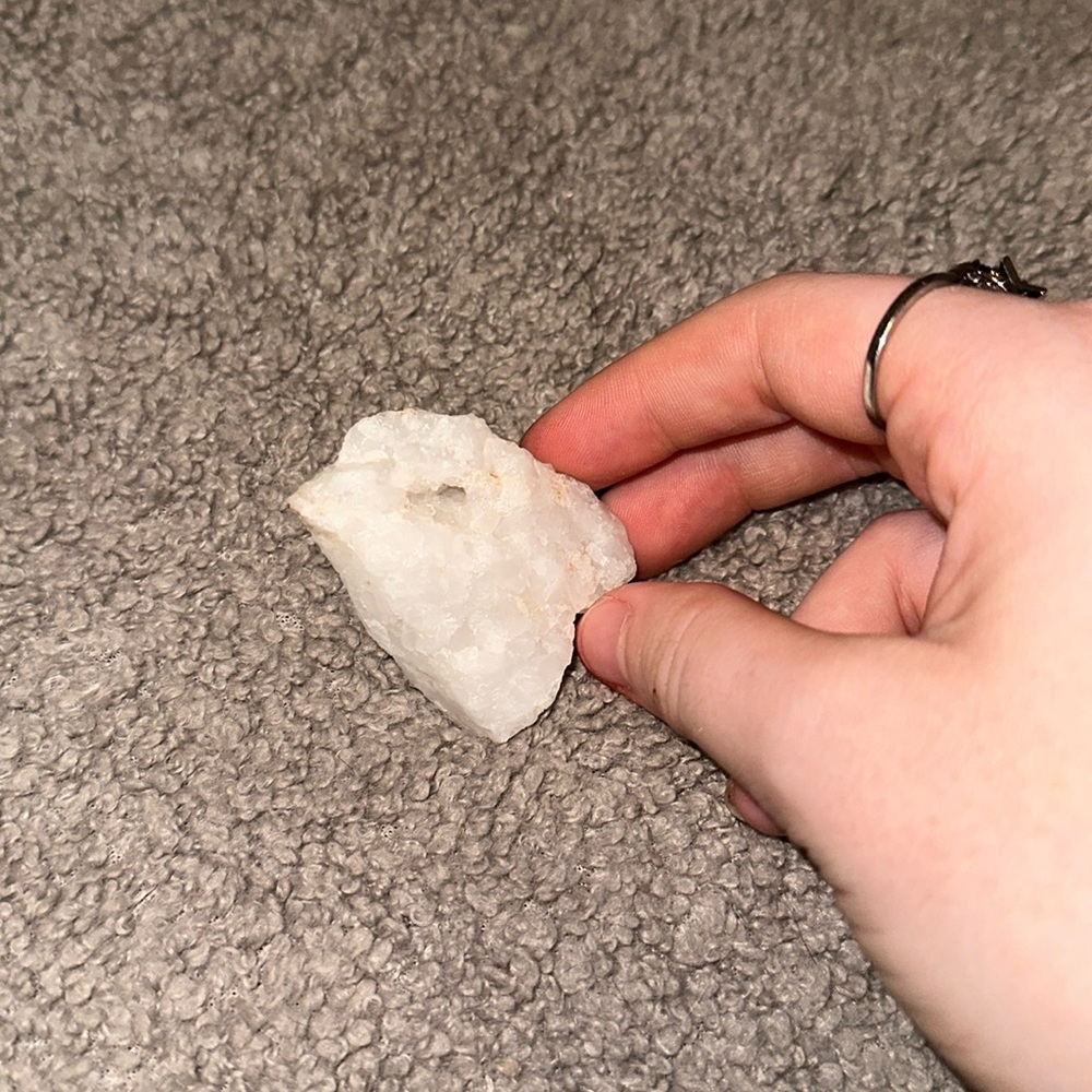 Raw clear quartz